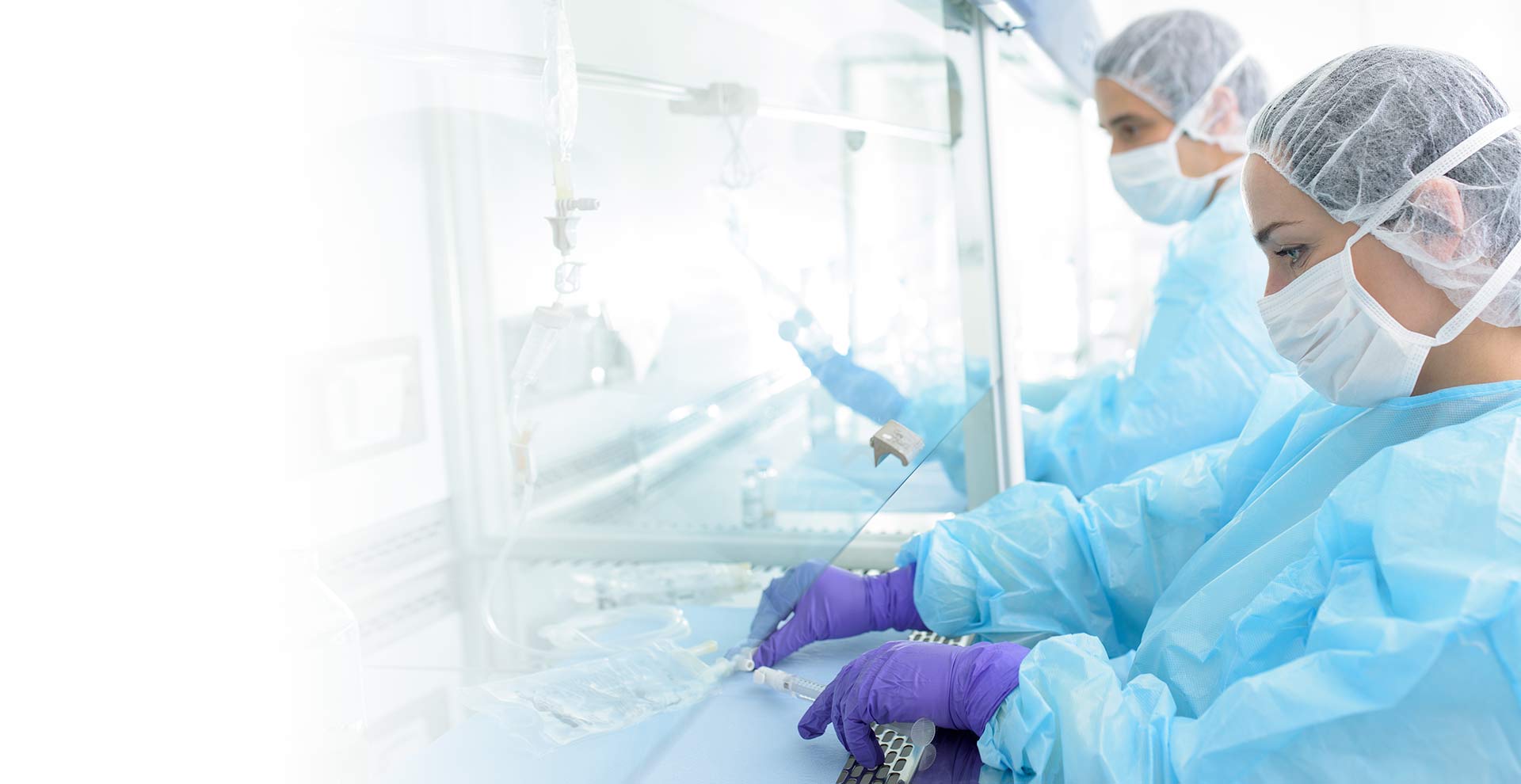 Simplivia Closed System Drug-Transfer Device